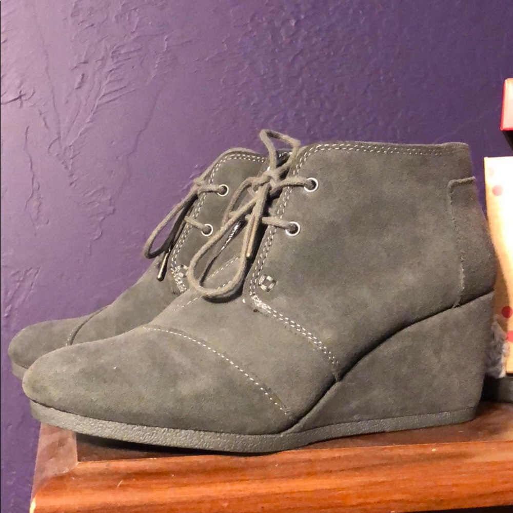 Toms booties